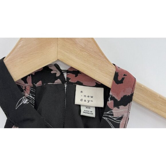 A New Day Women’s Black‎ Pink Floral Sleeveless Lined Blouse XS Preppy Boho Ofc - Picture 5 of 8